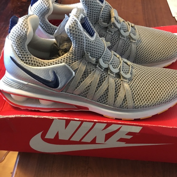 Various Nikes - Picture 4 of 14